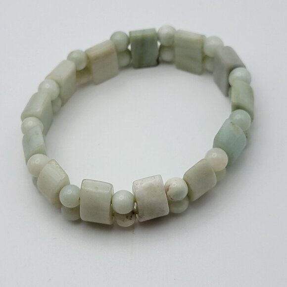 Natural Light Green Jade Geometric Beads Stretch Bracelet 6.5" Adjustable - Picture 2 of 7